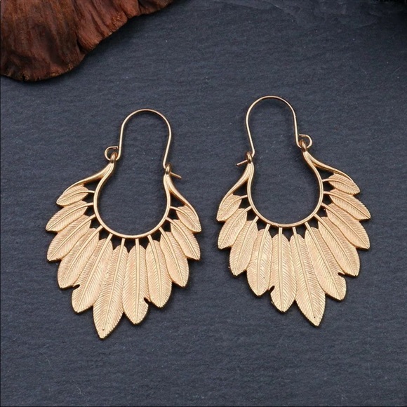 GOLD FEATHER EMBOSSED BOHEMIAN HUGGIE STYLE HOOPS - Picture 2 of 5